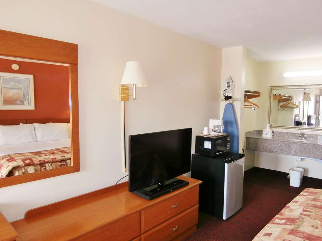 Americas Best Value Inn Cartersville Habitación foto